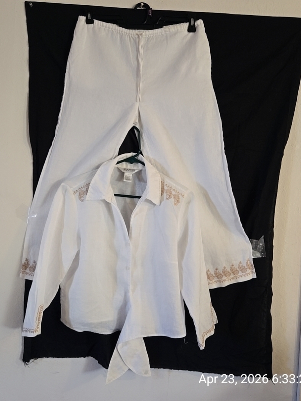 Allison Taylor White Linen Top with Black Brand Detail